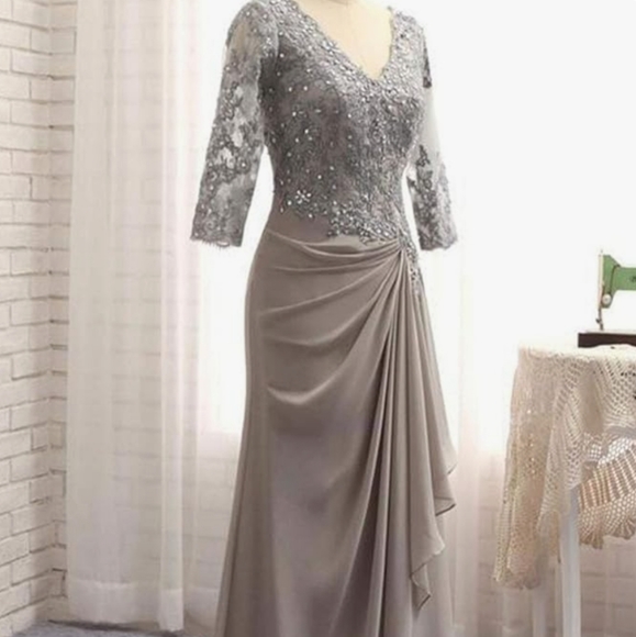 Formal Evening Mother of the Bride Mother of the Groom Dress Grape color - Picture 7 of 8